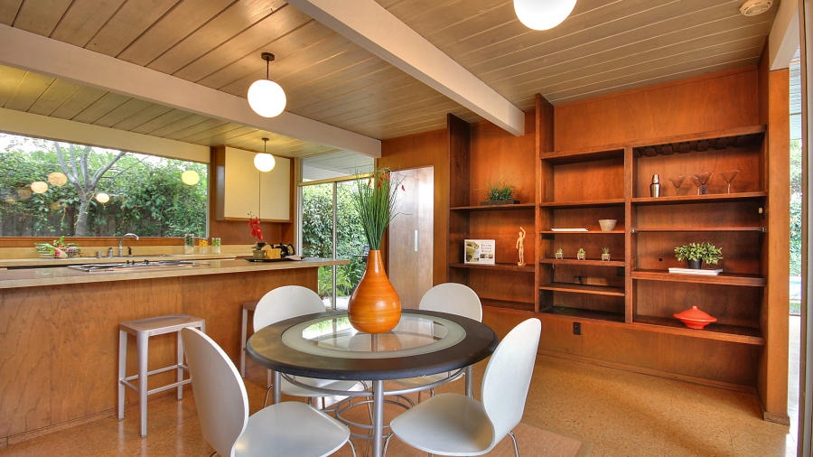 1630_fairorchard_kitchen_eichler_living_900