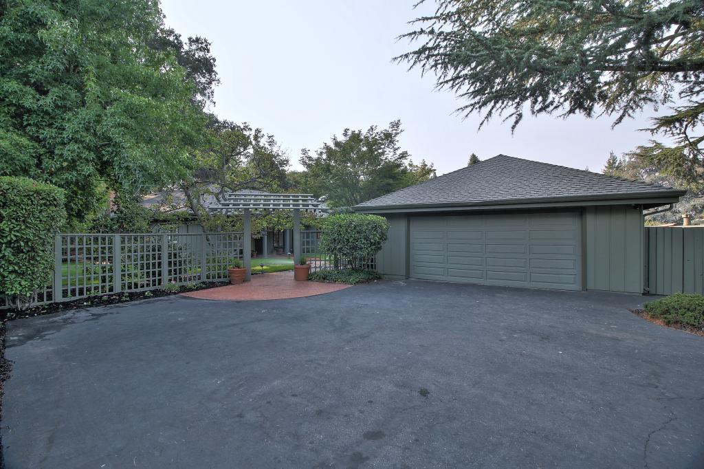 19781 Wild Oak Way, Saratoga